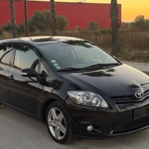 toyota auris manual diesel